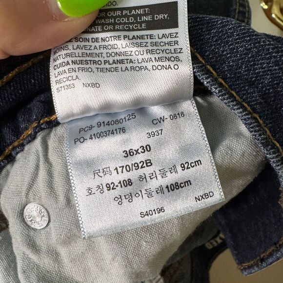 Men’s Signature Levi’s S61 Relaxed Jeans 36 x 30 - Picture 5 of 5